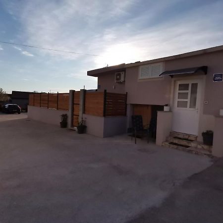 Pop Holiday House Zadar Exterior photo